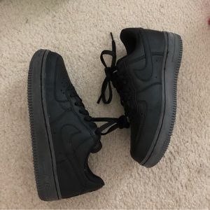 Vintage Little Boys Black Nike Force 1